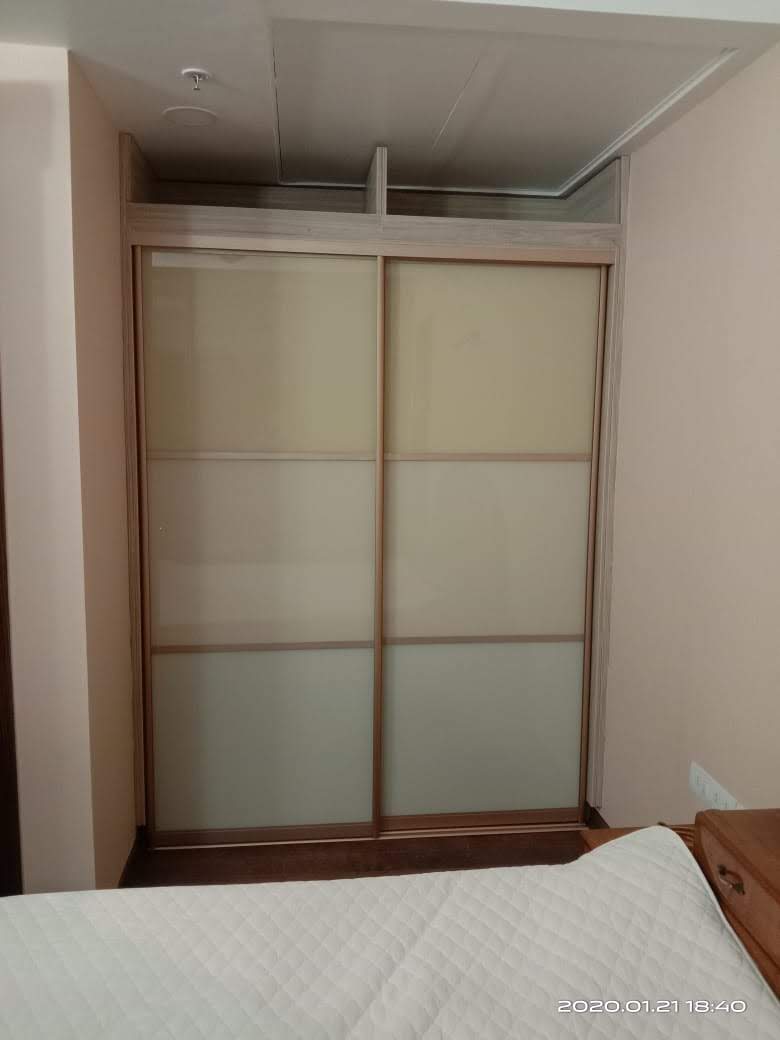 choose-your-lacquer-glass-wardrobe-design-in-gurgaon-gurugram-lowest-price-lacquer-glass-designs-gurgaon-india